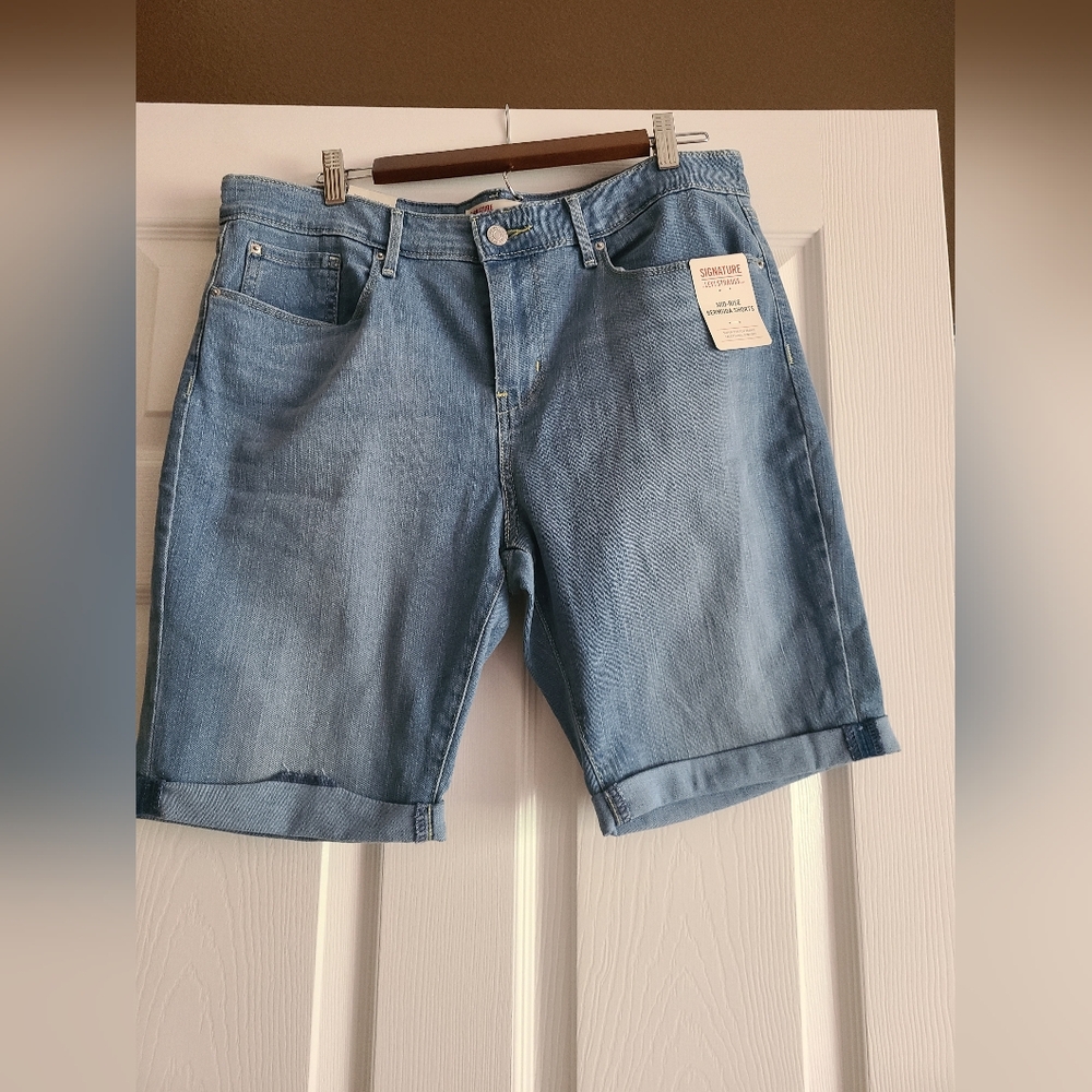 Signature by Levi Strauss Light Blue Denim Shorts